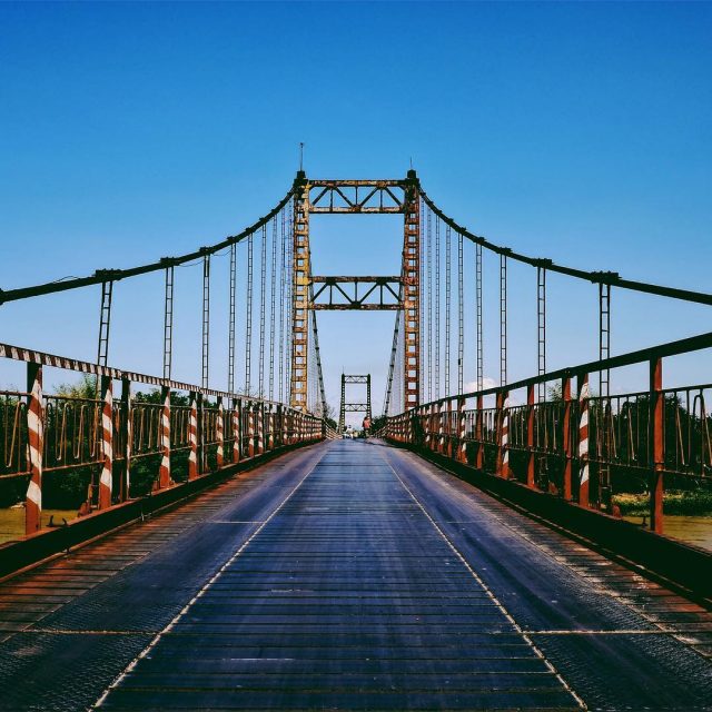 Kon Klor chain-bridge